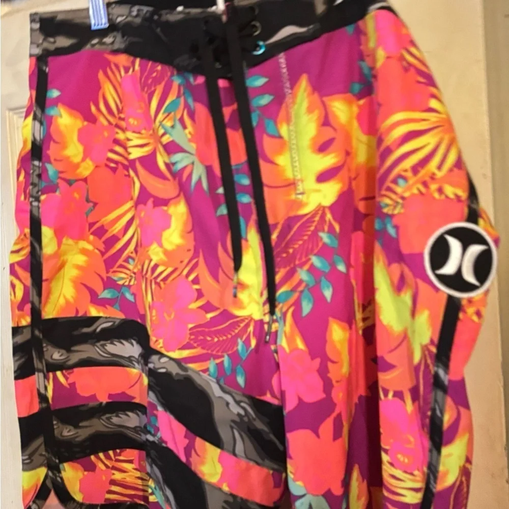 Hurley Block Party Flammo Phantom Boardshort
